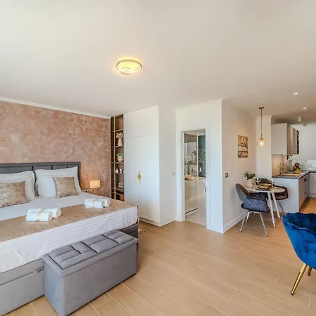 Deluxe Diadora With Sea View * Zara