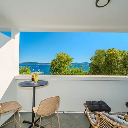 Διαμέρισμα Deluxe Diadora With Sea View